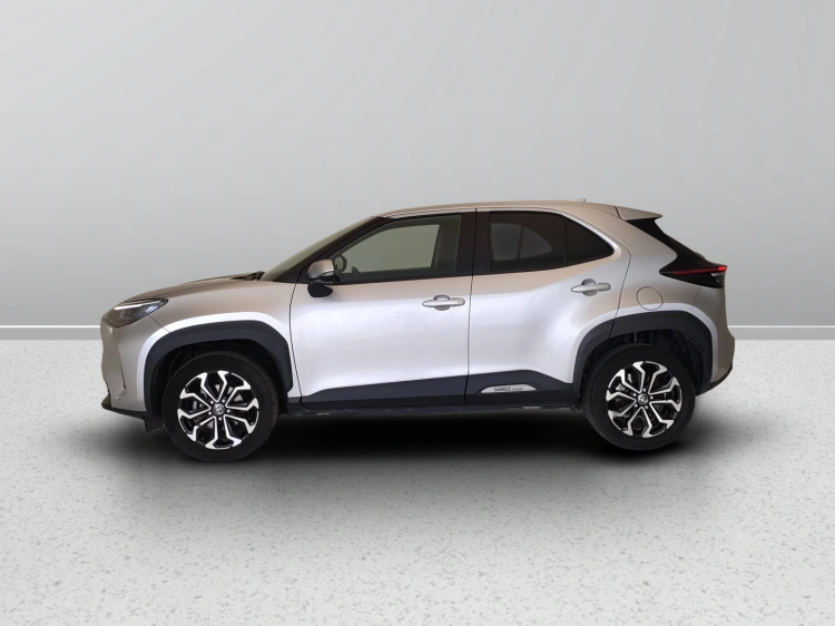4 - Toyota Yaris Cross Yaris Cross 1.5h Trend fwd 116cv e-cvt