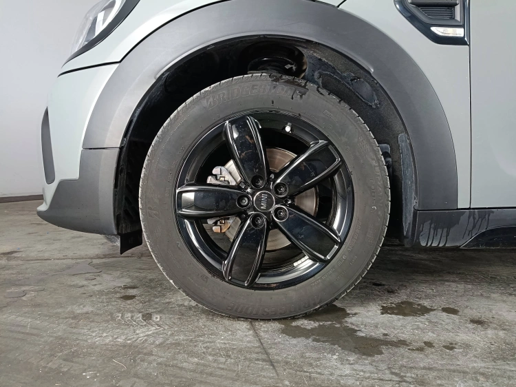 16 - MINI Countryman Mini Countryman 1.5 One Hype auto