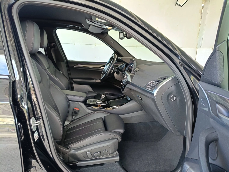 11 - BMW X3 X3 xdrive30e Msport auto