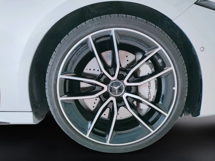 10 - Mercedes-Benz Classe A AMG 35 AMG Line Premium Plus 4matic auto