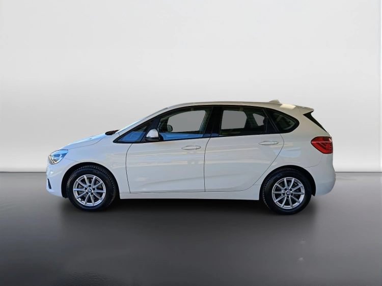 6 - BMW Serie 2 218d Active Tourer auto