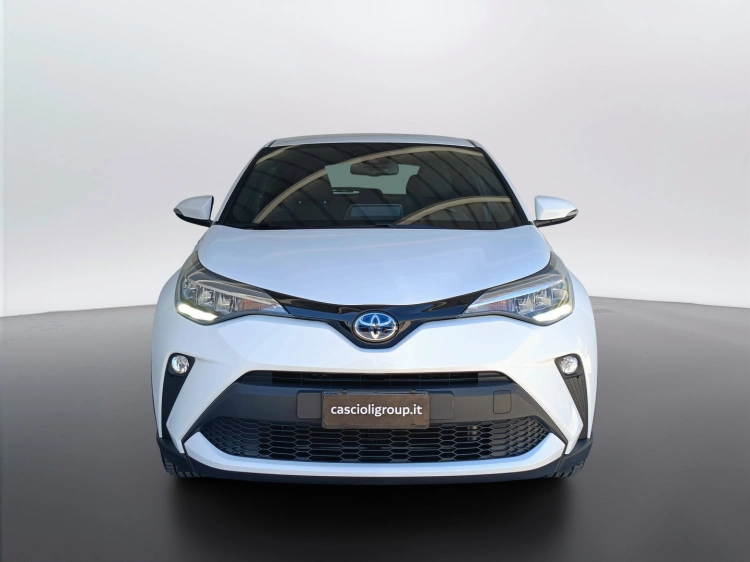 2 - Toyota C-HR C-HR 1.8h Active e-cvt