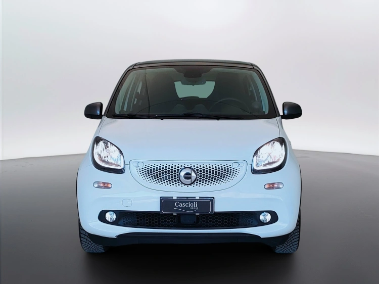 2 - smart forfour Forfour 1.0 Passion 71cv twinamic my18