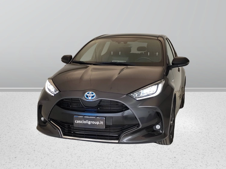 1 - Toyota Yaris Yaris 1.5h Lounge