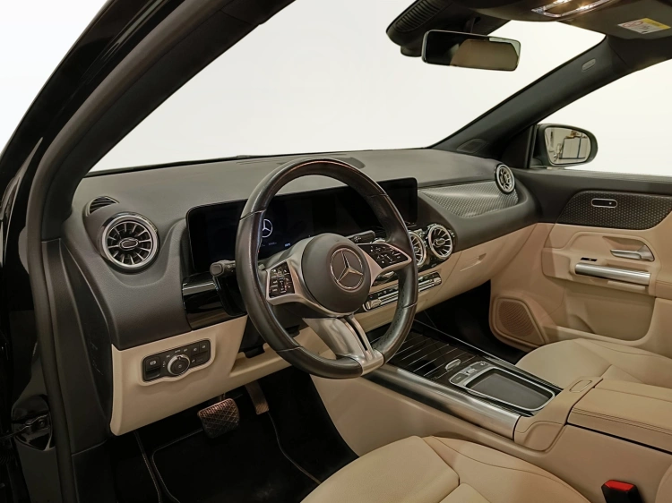 7 - Mercedes-Benz GLA 200 d Progressive Advanced Plus auto