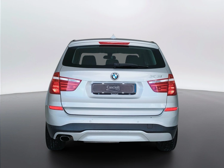4 - BMW X3 X3 xdrive20d auto