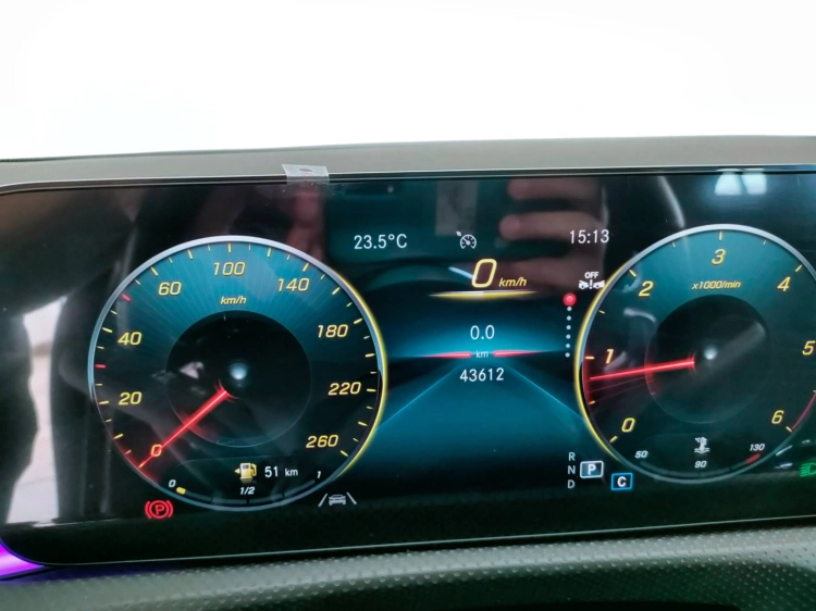 17 - Mercedes-Benz CLA Coupe 200 d Premium 4matic auto