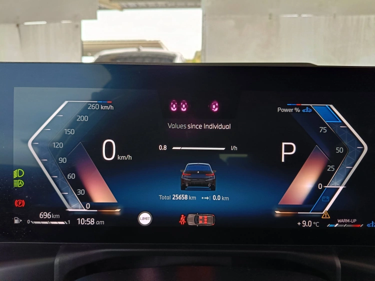 12 - BMW Serie 3 320d Touring mhev 48V Msport xdrive auto