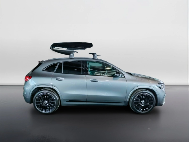 3 - Mercedes-Benz GLA 200 d automatic