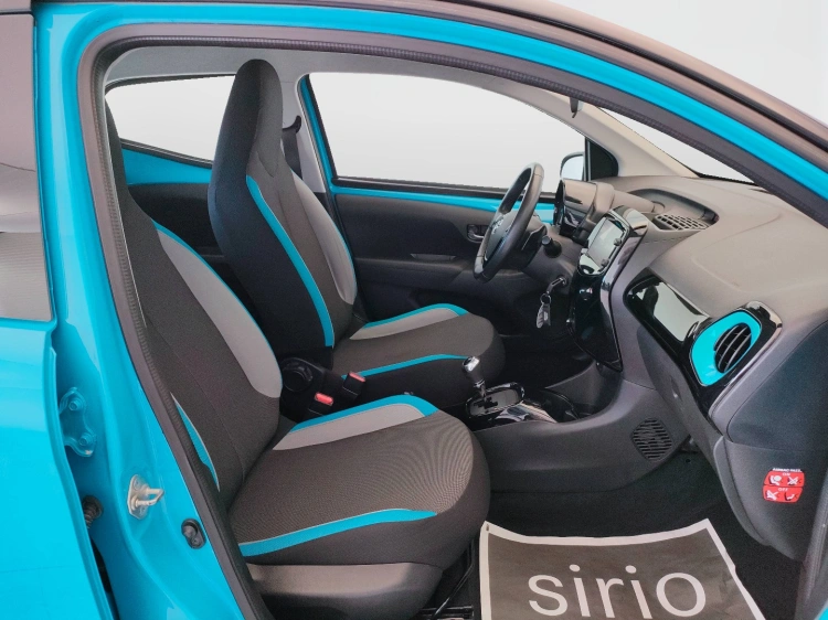 11 - Toyota Aygo Aygo 5p 1.0 x-cite m-mt