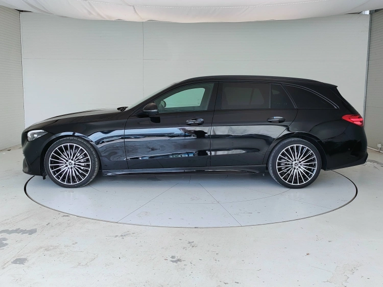 9 - Mercedes-Benz Classe C SW 220 d mhev AMG Line Advanced 4matic 197cv auto