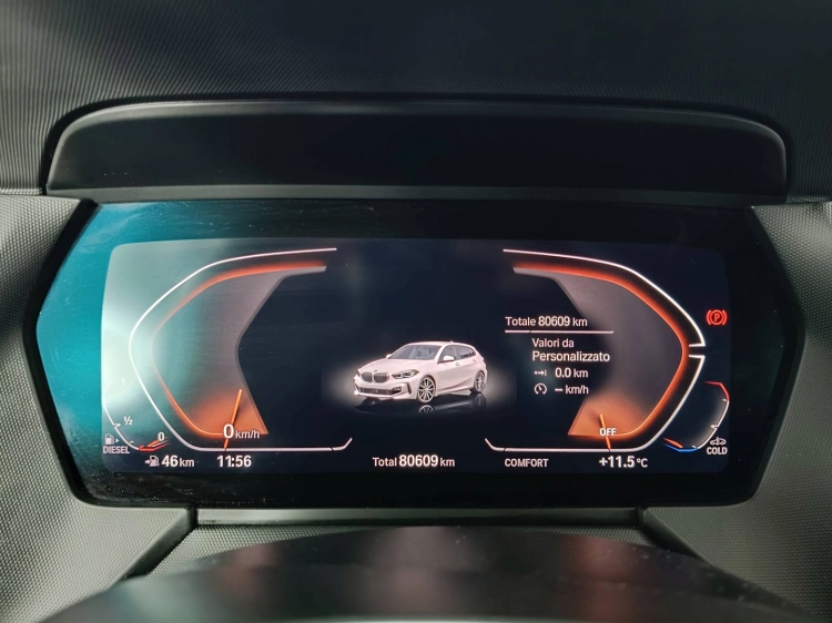 12 - BMW Serie 1 118d Msport auto