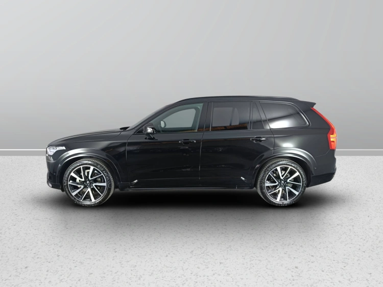 6 - Volvo XC90 XC90 2.0 b5 Plus Bright awd auto