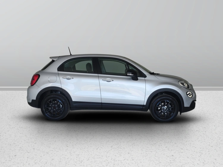 7 - Fiat 500 500X 1.3 mjt Urban 4x2 95cv