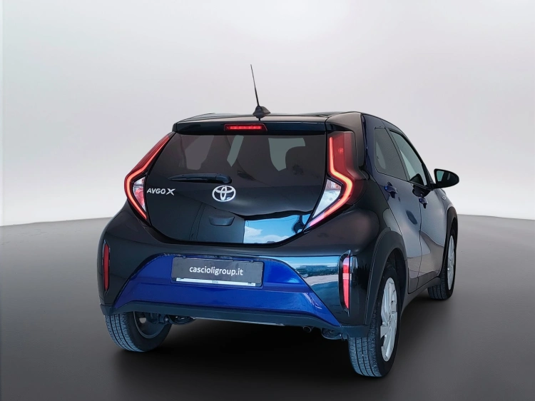 5 - Toyota Aygo X Aygo X 1.0 Trend 72cv
