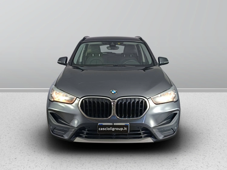 2 - BMW X1 X1 sdrive18d Advantage auto