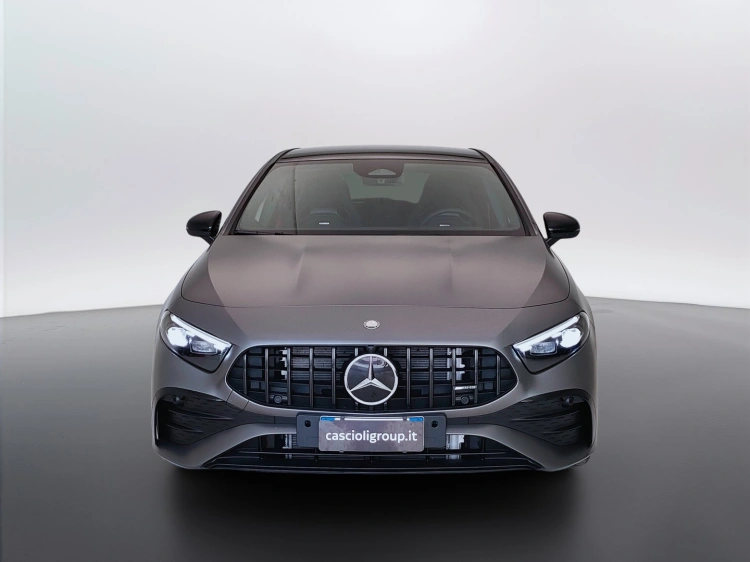 2 - Mercedes AMG Classe A Mercedes-AMG A 35 RACE EDITION 
