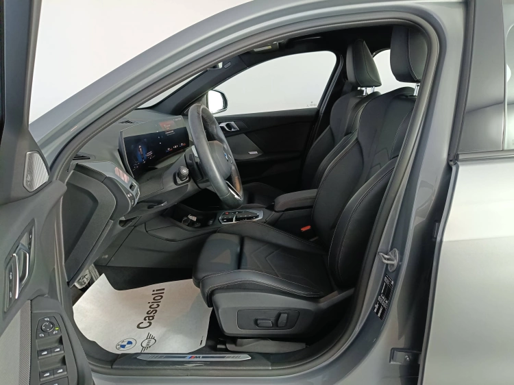 9 - BMW Serie 1 120 48V MSport auto