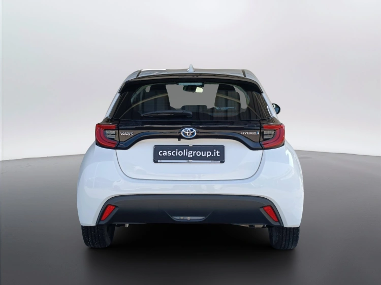 5 - Toyota Yaris Yaris 1.5h Trend