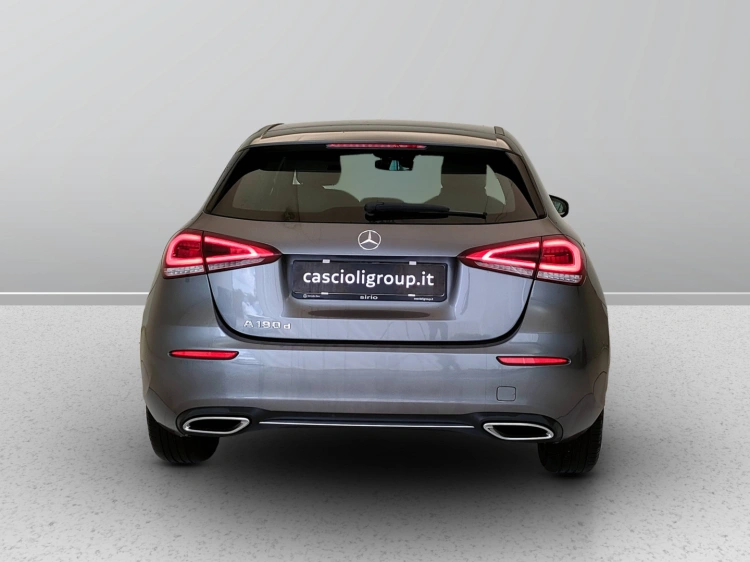 4 - Mercedes-Benz Classe A 180 d Sport auto