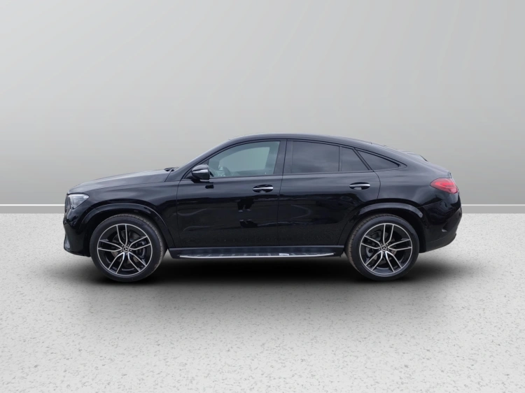 3 - Mercedes-Benz GLE GLE 300 d 4MATIC Coupe