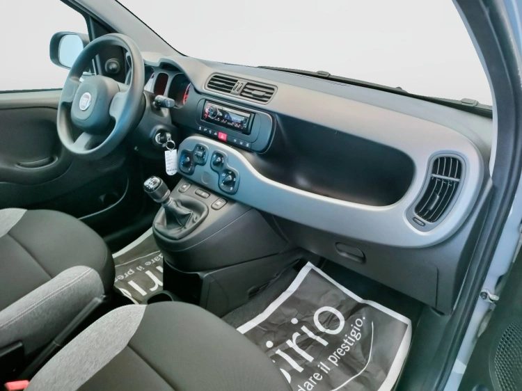 11 - Fiat Panda Panda 1.0 firefly hybrid s&s 70cv