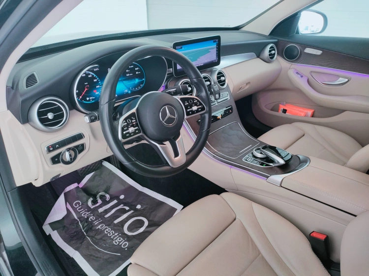 16 - Mercedes-Benz Classe C SW 220 d Premium 4matic auto