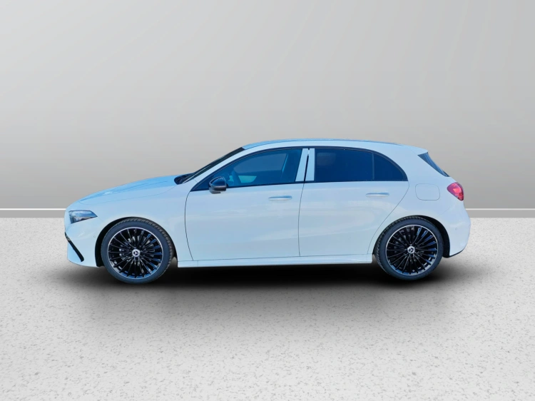 3 - Mercedes-Benz Classe A 180 d Automatic