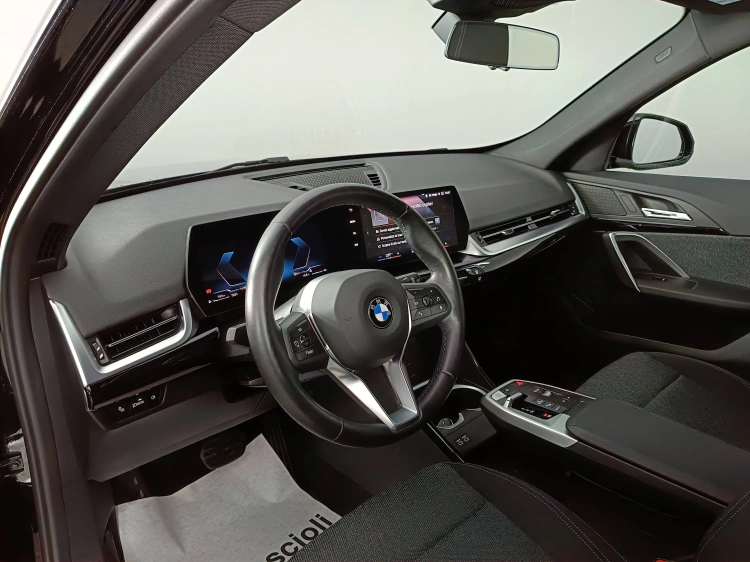 7 - BMW X1 X1 sdrive18d Edition Essence auto