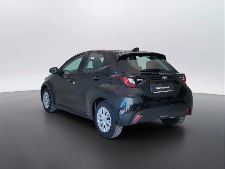 7 - Toyota Yaris YARIS 1.5H ECVT 5P MY26