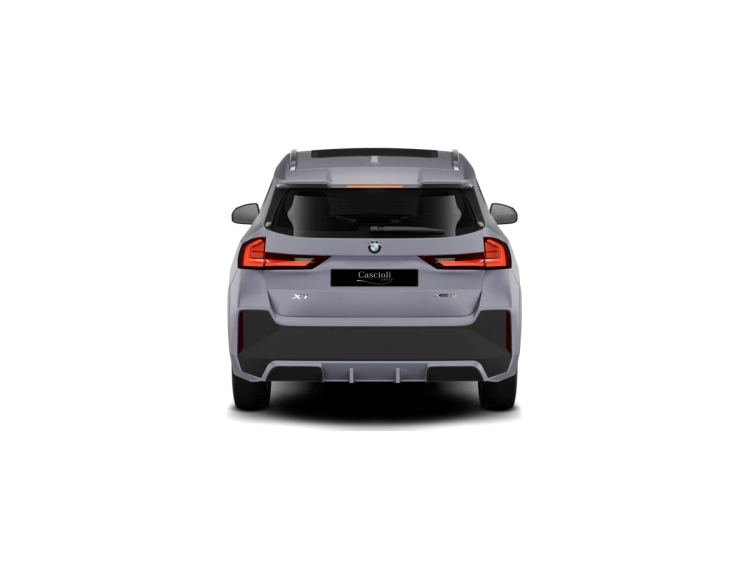 4 - BMW X1 BMW X1 sDrive18d