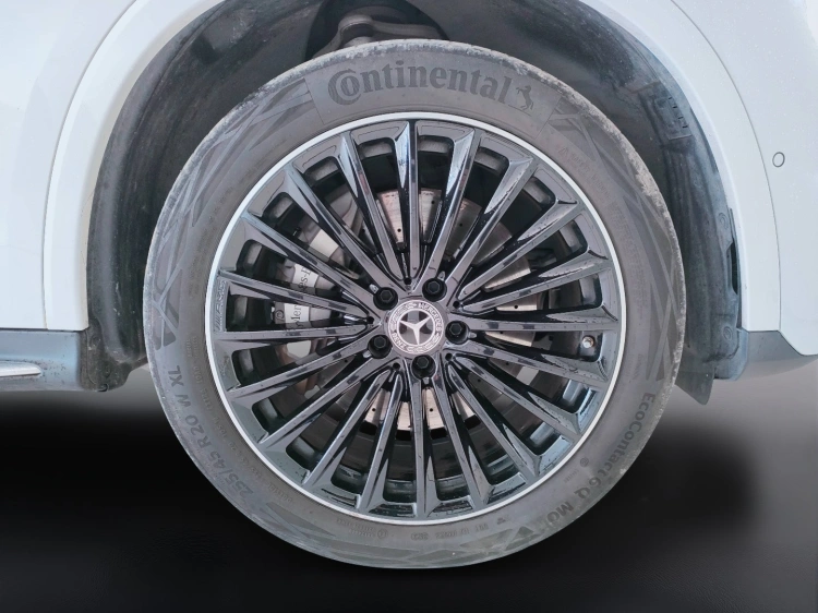 8 - Mercedes-Benz GLC 400 e phev AMG Line Premium Plus 4matic auto