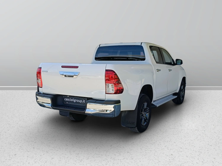 6 - Toyota Hilux Hilux 2.4 d-4d extra cab Comfort 4wd