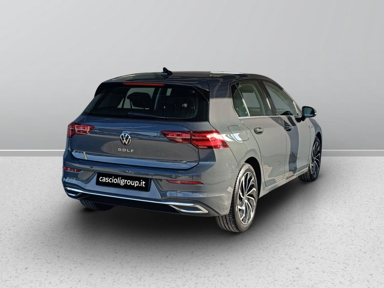 4 - Volkswagen Golf Golf 2.0 tdi Style 150cv dsg