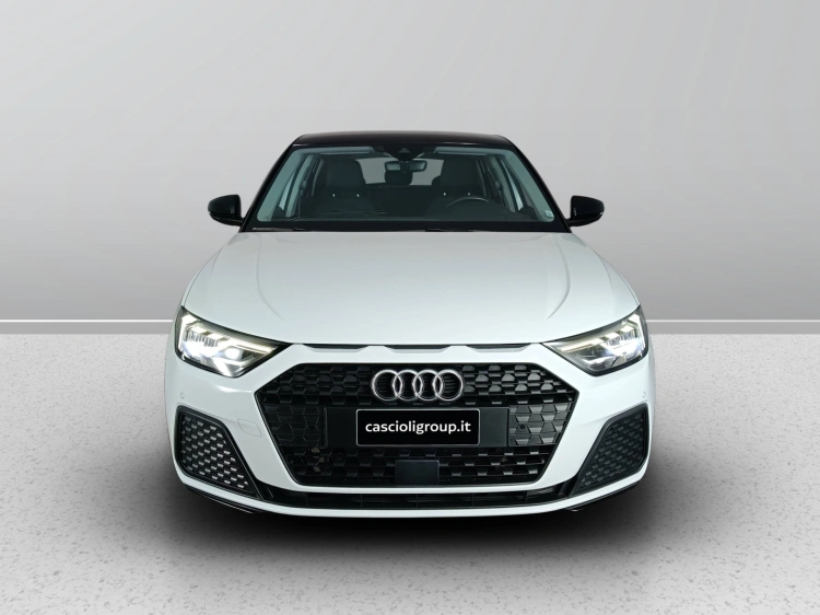 2 - Audi A1 A1 Sportback 25 1.0 tfsi