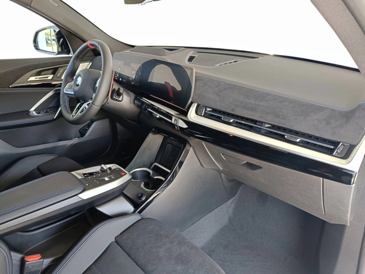 10 - BMW X2 M BMW X2 M35i xDrive