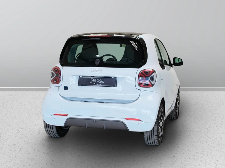 6 - smart fortwo Fortwo eq Prime 4,6kW