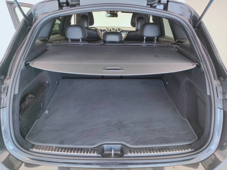 9 - Mercedes-Benz GLC 220 d AMG Advanced Plus 4matic auto