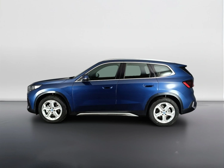 6 - BMW iX1 iX1 edrive 20 X-Line