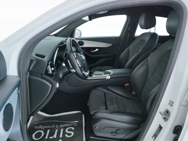 13 - Mercedes-Benz GLC Coupe 220 d Premium 4matic auto