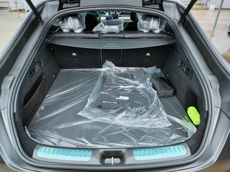 5 - Mercedes-Benz GLC 220 d 4MATIC Coupe