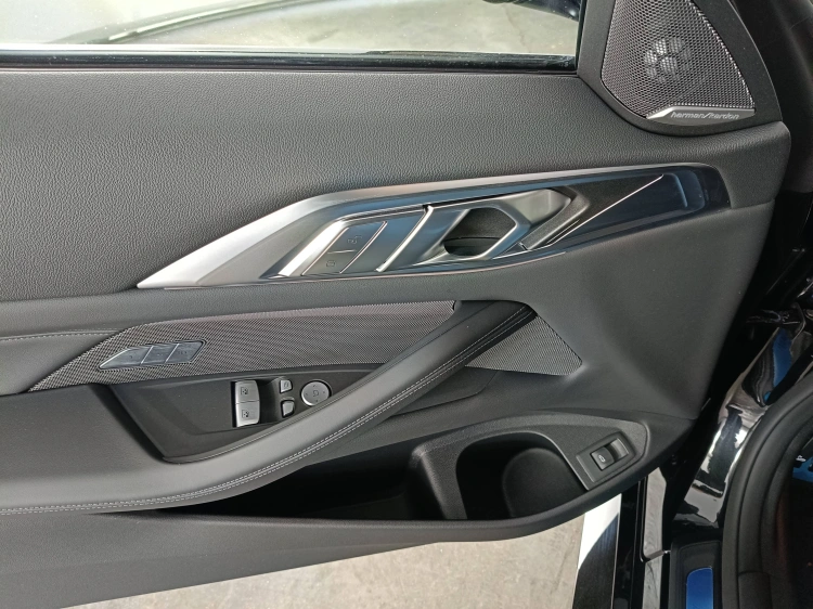 16 - BMW M M4 BMW M4 Competition M xDrive Coupé