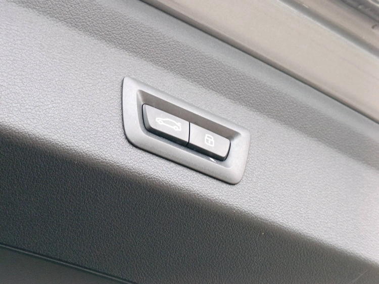 15 - BMW Serie 1 118d MSport Pro auto