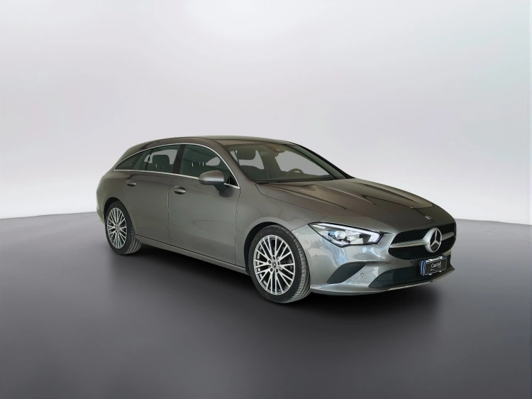 3 - Mercedes-Benz CLA Shooting Brake 200 d Sport auto