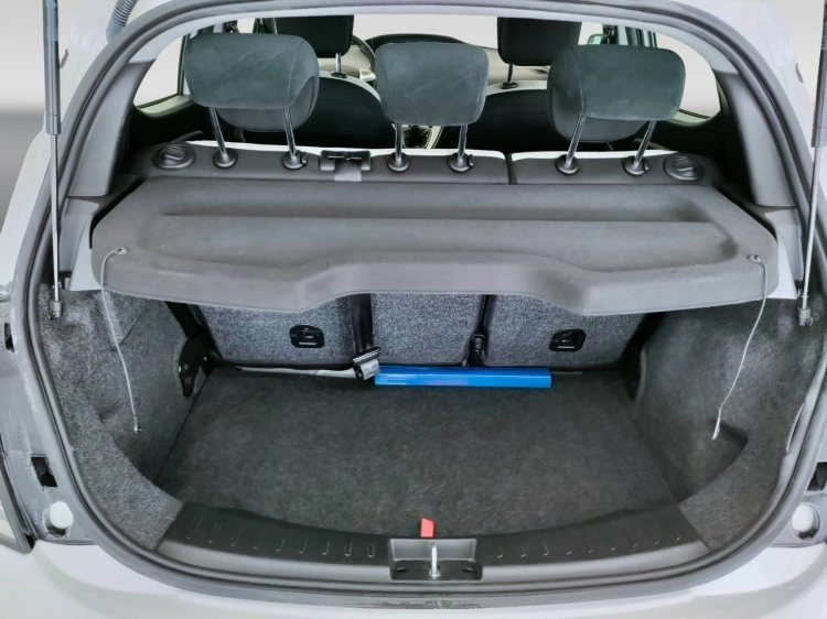 5 - Lancia Ypsilon Ypsilon 1.2 Gold 69cv