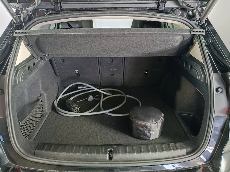 14 - BMW iX1 iX1 edrive 20 X-Line