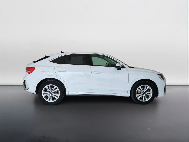 4 - Audi Q3 Q3 Sportback 35 2.0 tdi S line edition s-tronic