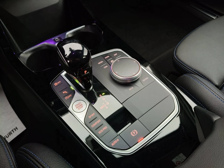 16 - BMW Serie 1 118d Msport auto