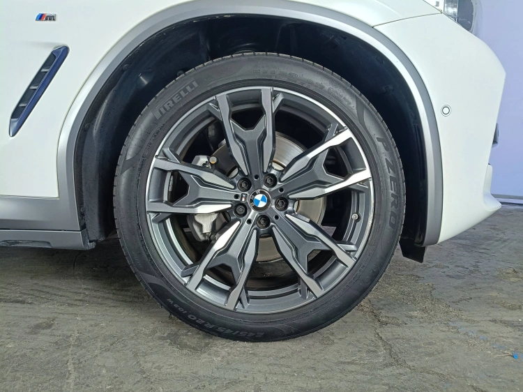 16 - BMW X4 X4 xdrive25d Msport X auto