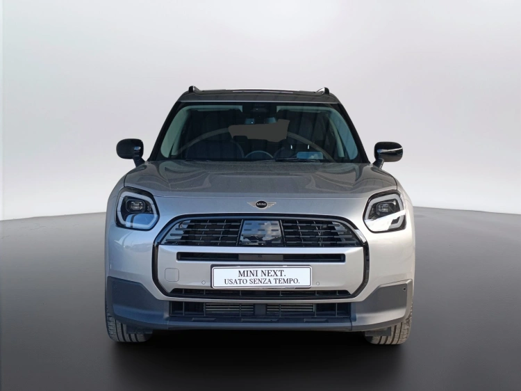 2 - MINI Countryman Mini Countryman 1.5 48V C Favoured auto
